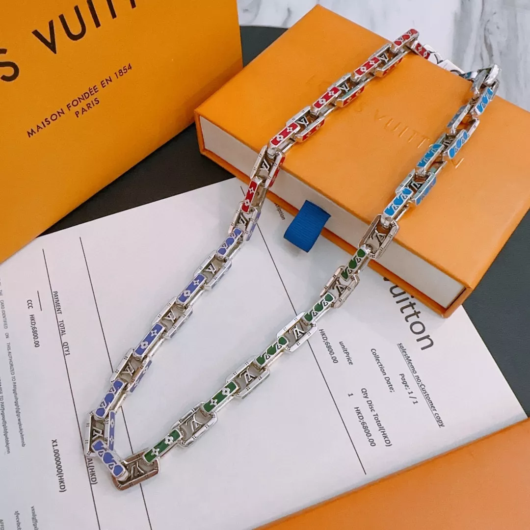 louis vuitton collier s_1270b404